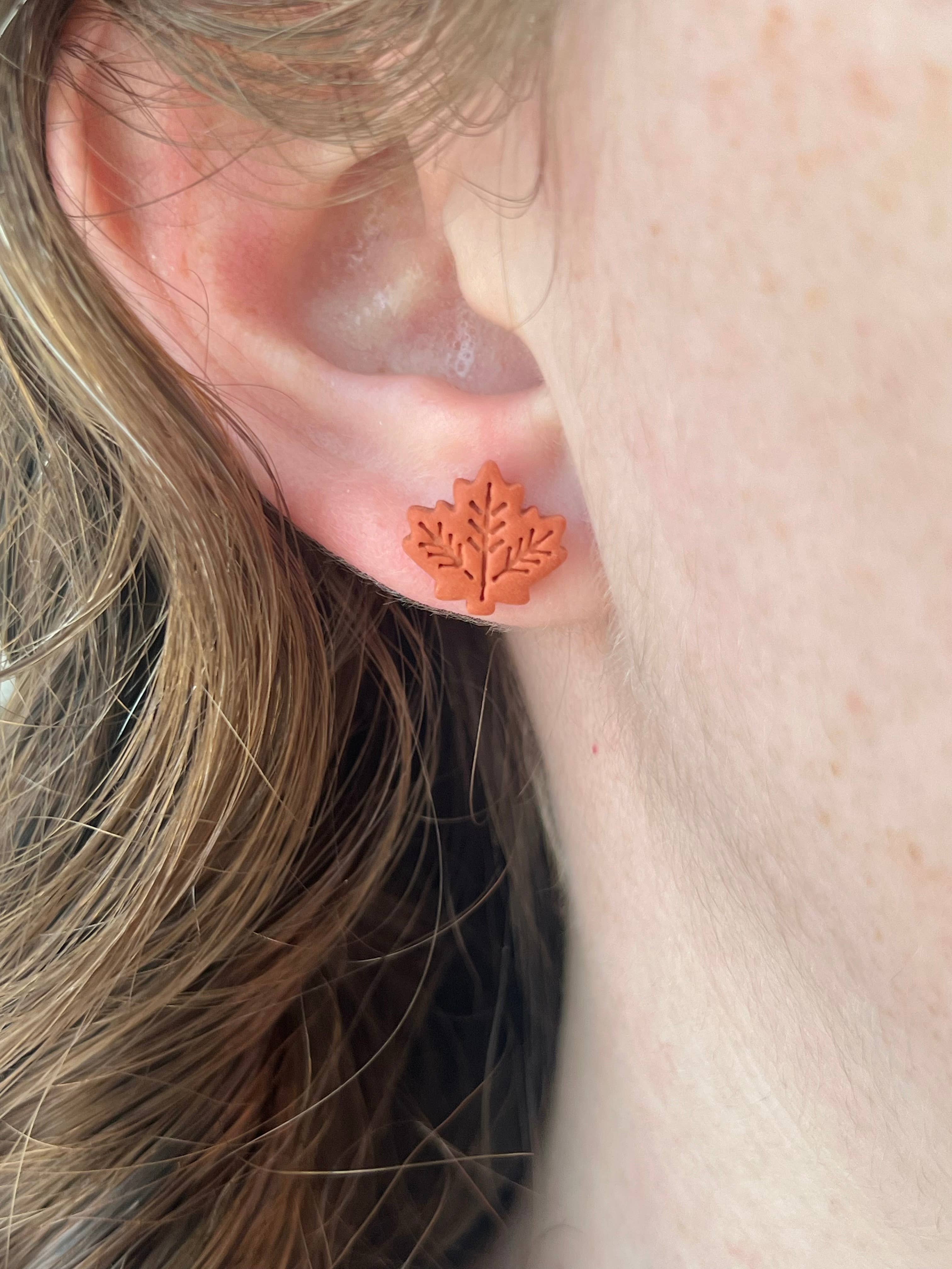 Hayden Handcraft - Wholesale Jewelry Set - Vermont Stud Pack3