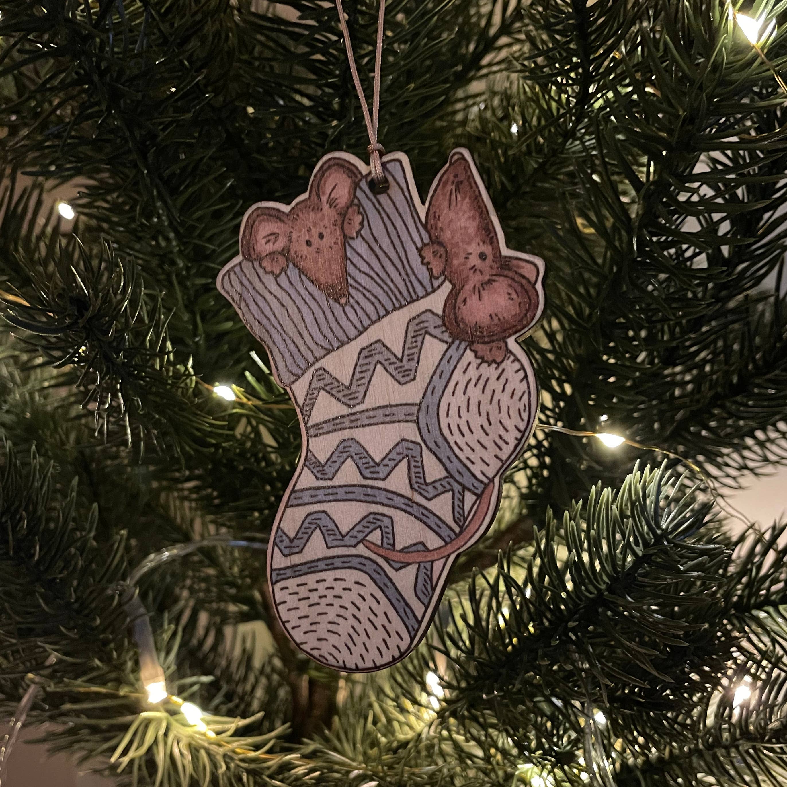 Fearless Flamingo – wholesale Ornament – Mice in a Stocking wooden Christmas tree decoration | Eco2