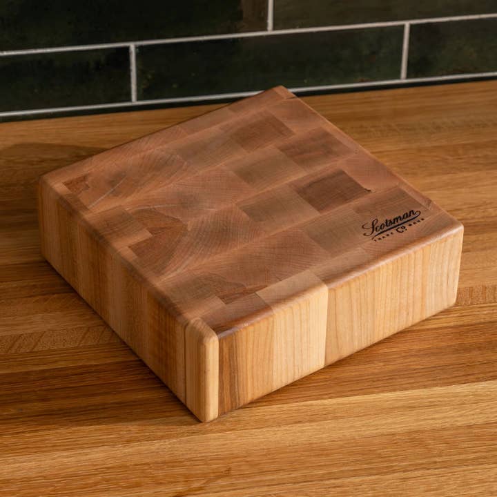 Laurel Mercantile - Wholesale Cutting Board - Maple End Grain Square Butcher Block1