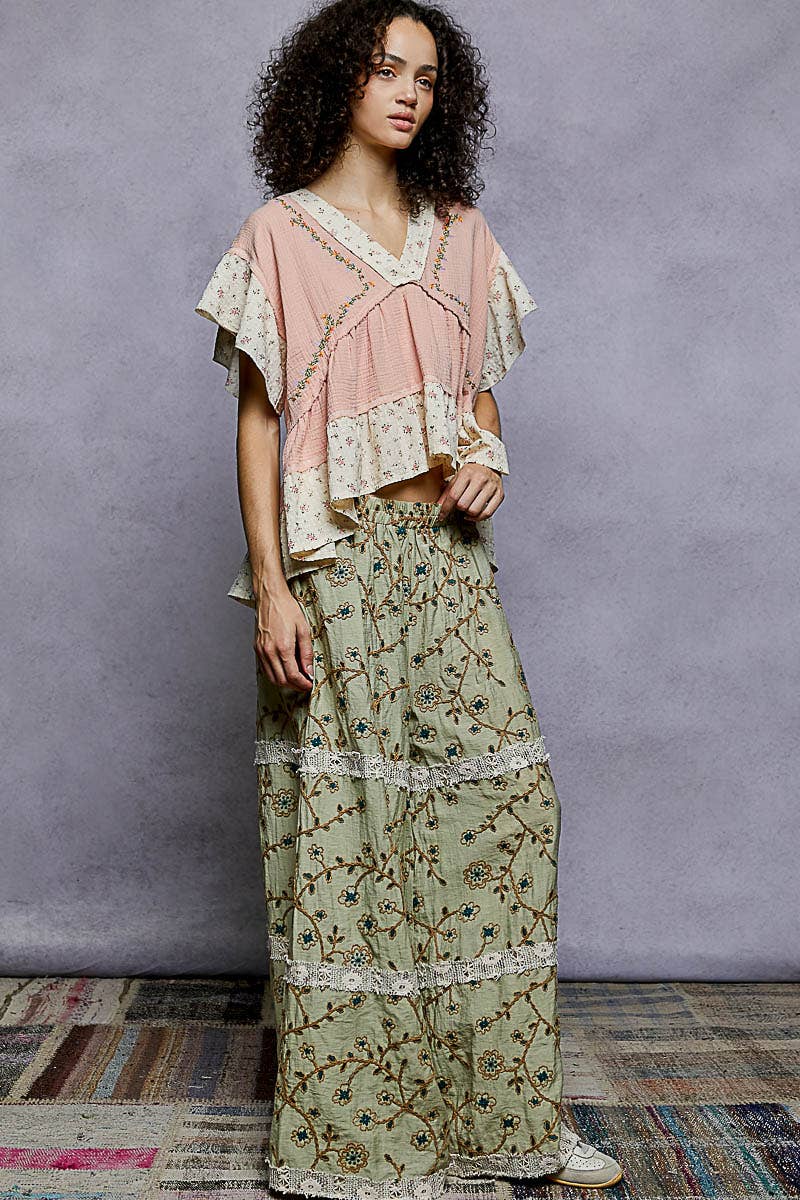 Pol Clothing - Wholesale Pants - Women's - Crochet lace patch embroidered woven floral pattern pants14