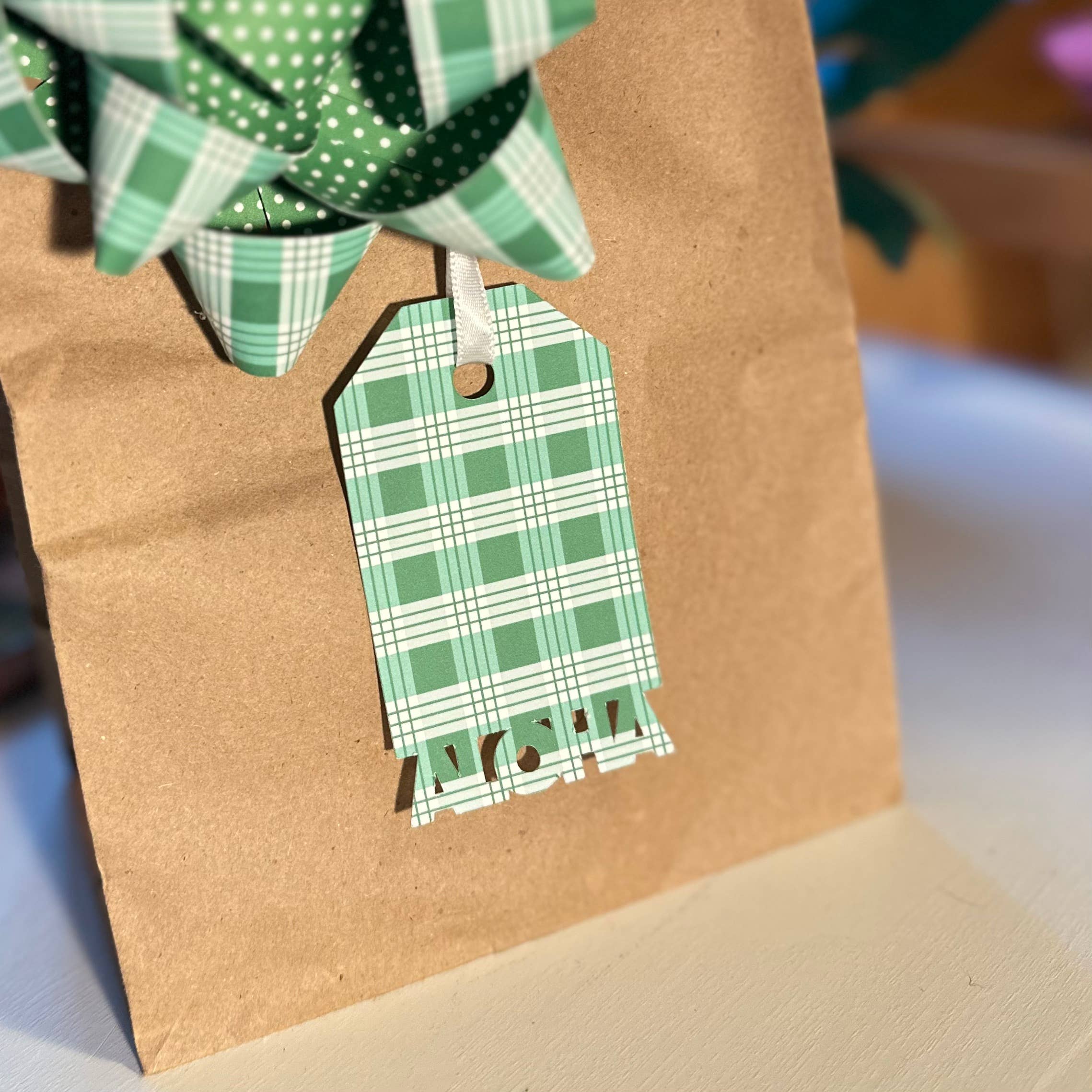 Handmade Aloha Kauai - Wholesale Gift Tag - Handmade Paper Gift Tags - Aloha Set of 68