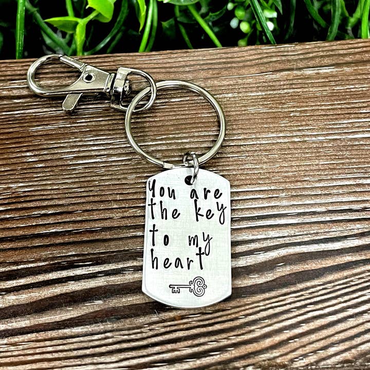 Nøglen til mit hjerte hånd stemplet nøglering Valentinsdag gave for engroshandel hos Handmade by Marlayna