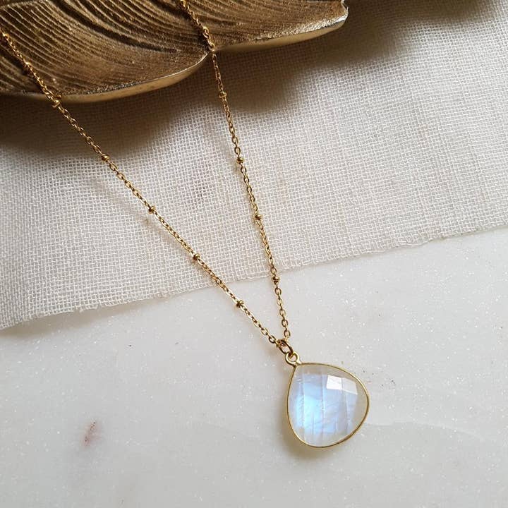 GINANDGER - Wholesale Pendant/Charm Necklace - COLLIER JUSTINE MOONSTONE
