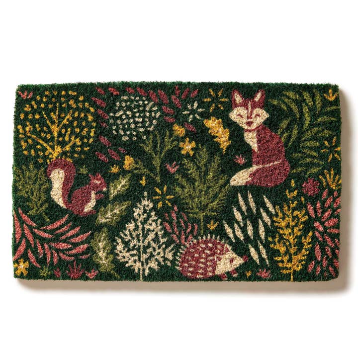 Paillasson en fibre de coco tissé à la main Woodland Wonder pour la vente par Entryways
