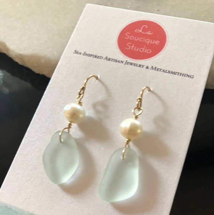 La Soucique Studio Metalsmithing - Wholesale Dangle Earrings - Perelle Sea and Pearl Earrings2