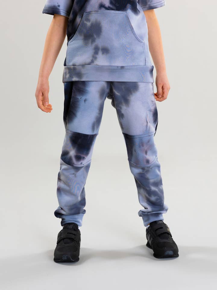 Pantalon de jogging unisexe tie-dye gris foncé pour la vente par Pear