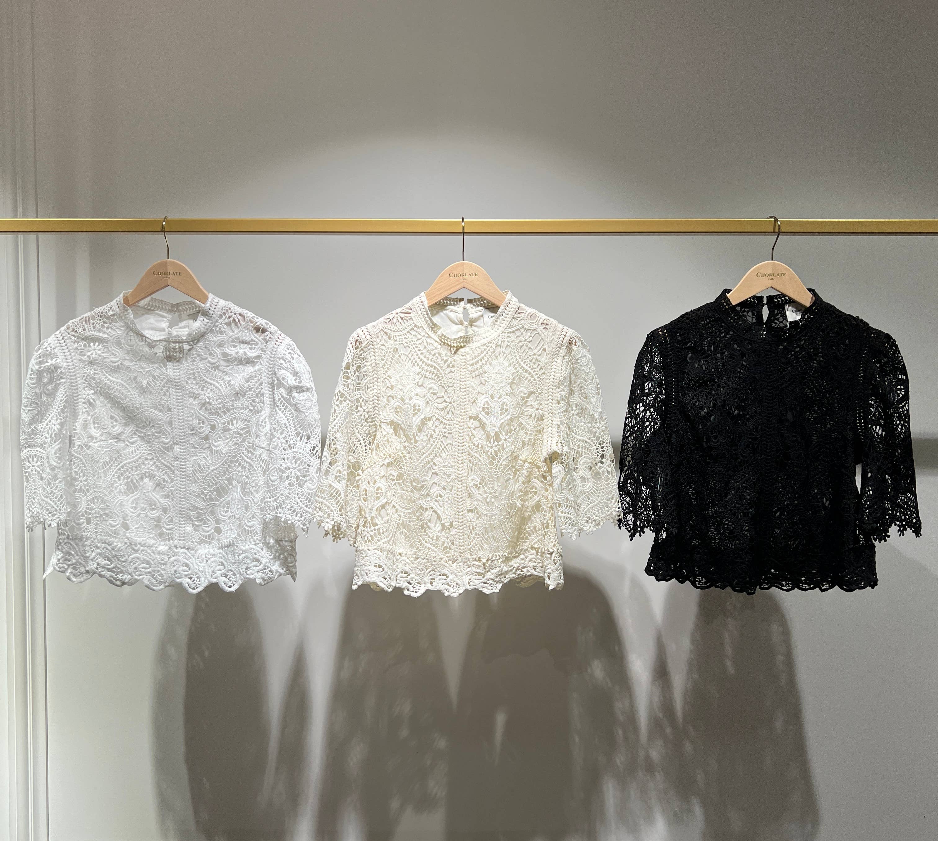 CHOKLATE PARIS - Vente Chemisier – femme - Haut en dentelle manches courtes Eléanore - 809737