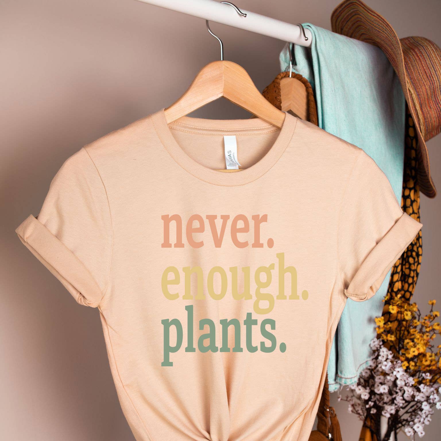 One Nine - Wholesale T-shirt met print - Dames - Nooit, genoeg, planten -Bella4