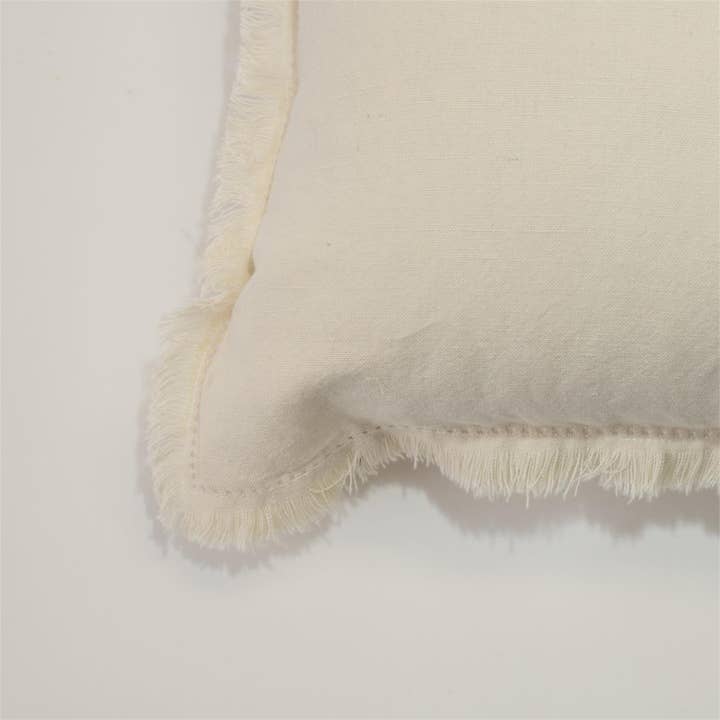 Audrey's Home & Gift - Wholesale Throw/Decorative Pillow - Pillow - Stonewashed Linen Blend, Cream (Pk/02)