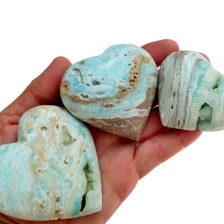 Kaia & Crystals – Engroshandel Spirituelle sten og krystaller – Blå Aragonit Hjerte (50mm - 85mm)