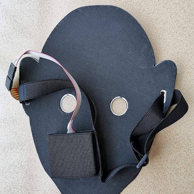 SugarQuoteMeNot LLC - Wholesale Light-Up Toy - Kids & Baby - Sound Activated Light Up L.E.D. Mask1