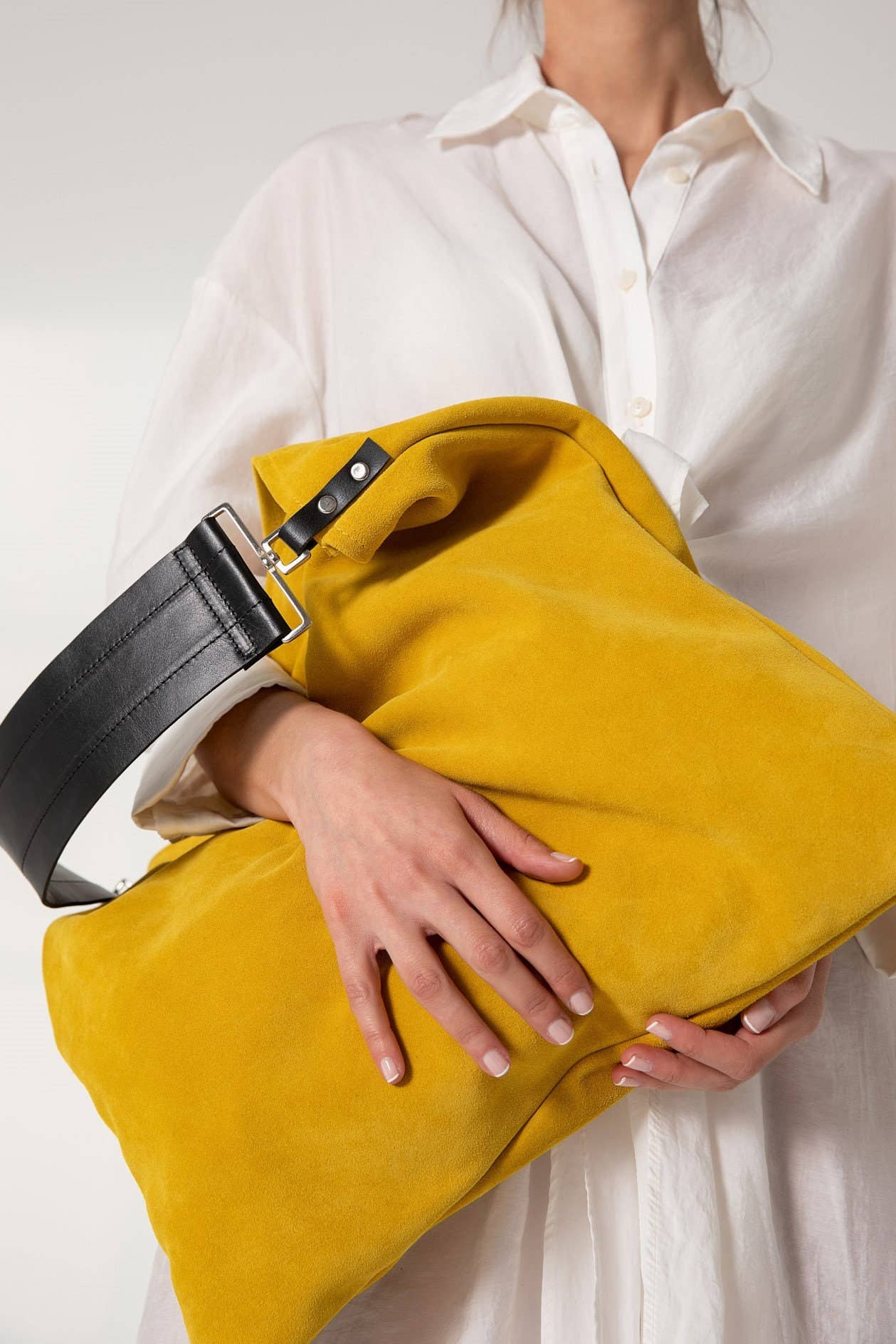 ANA KOUTSI - Wholesale Shoulder Bag - Women's - Akathi soft bag in yellow3
