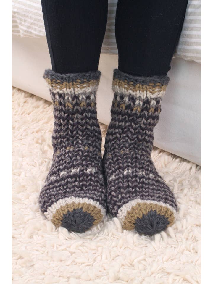 Houtskool Heren Santiago Antracietbruine Wol Grove Gebreide Bank Sokken voor groothandel op Faire4