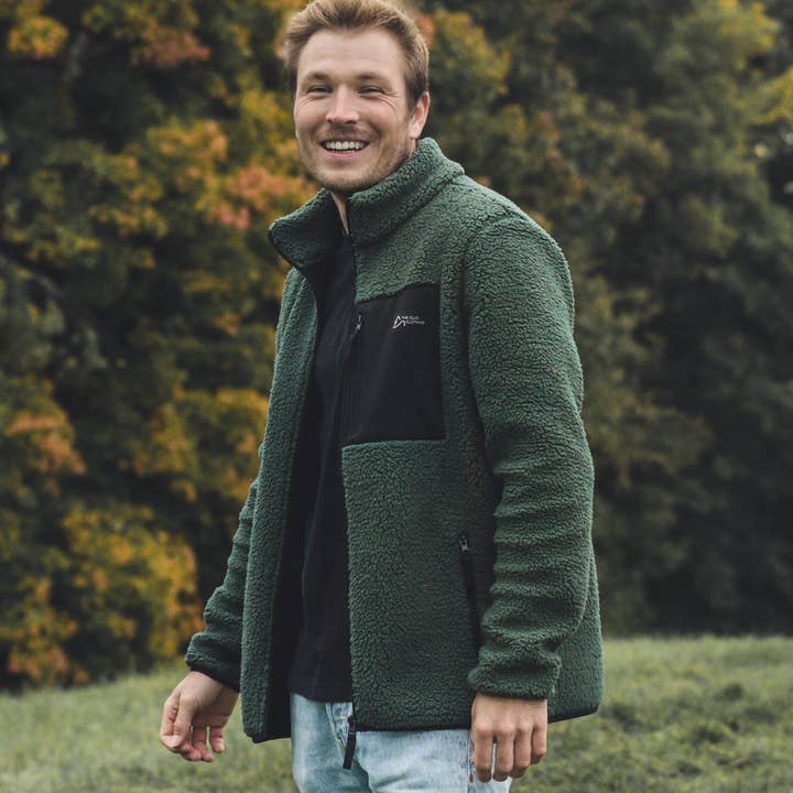 Veste en polaire Sherpa pour hommes Unisexe Olive pour la vente par The Clue Clothing