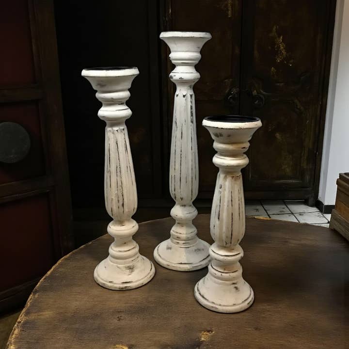 Wilco Home - Wholesale Kaarsenhouder - Set van 3 Framingham houten pillar kandelaar1