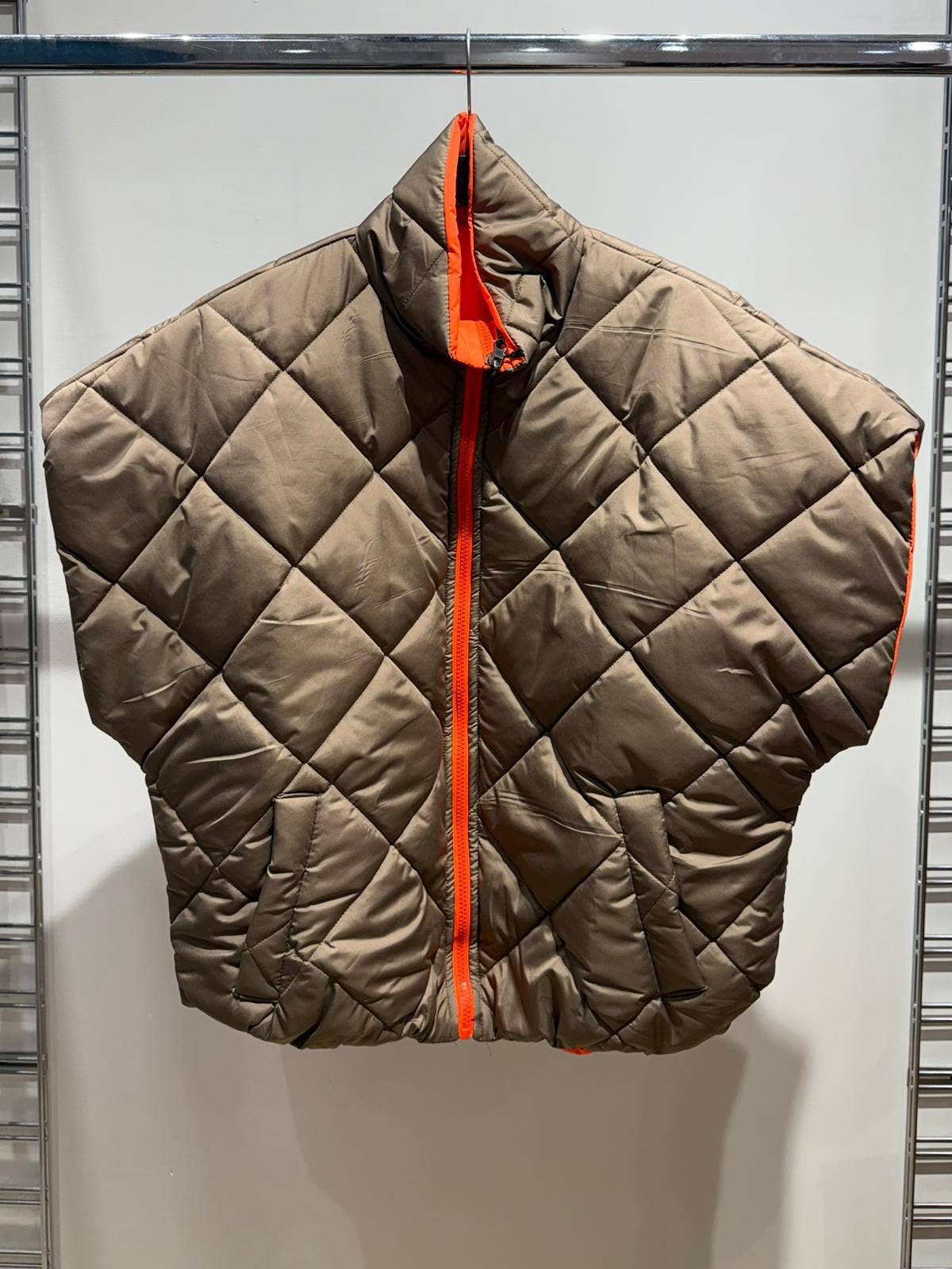 NOELINE - Wholesale Puffer Jacket - Women's - Reversible quilted jacket 8858-UNI7