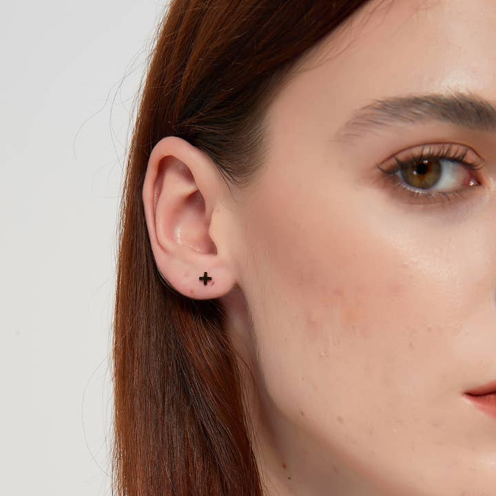 Melange Blanc - Wholesale Stud/Post Earrings - Hadley x cross stud earring, dainty stud, cross stud