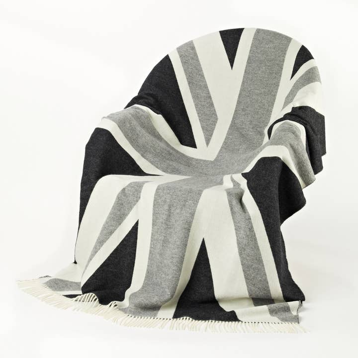 Bronte Moon - Wholesale Throw Blanket - Union Jack Merino Lambswool Throw Blanket - Made in England