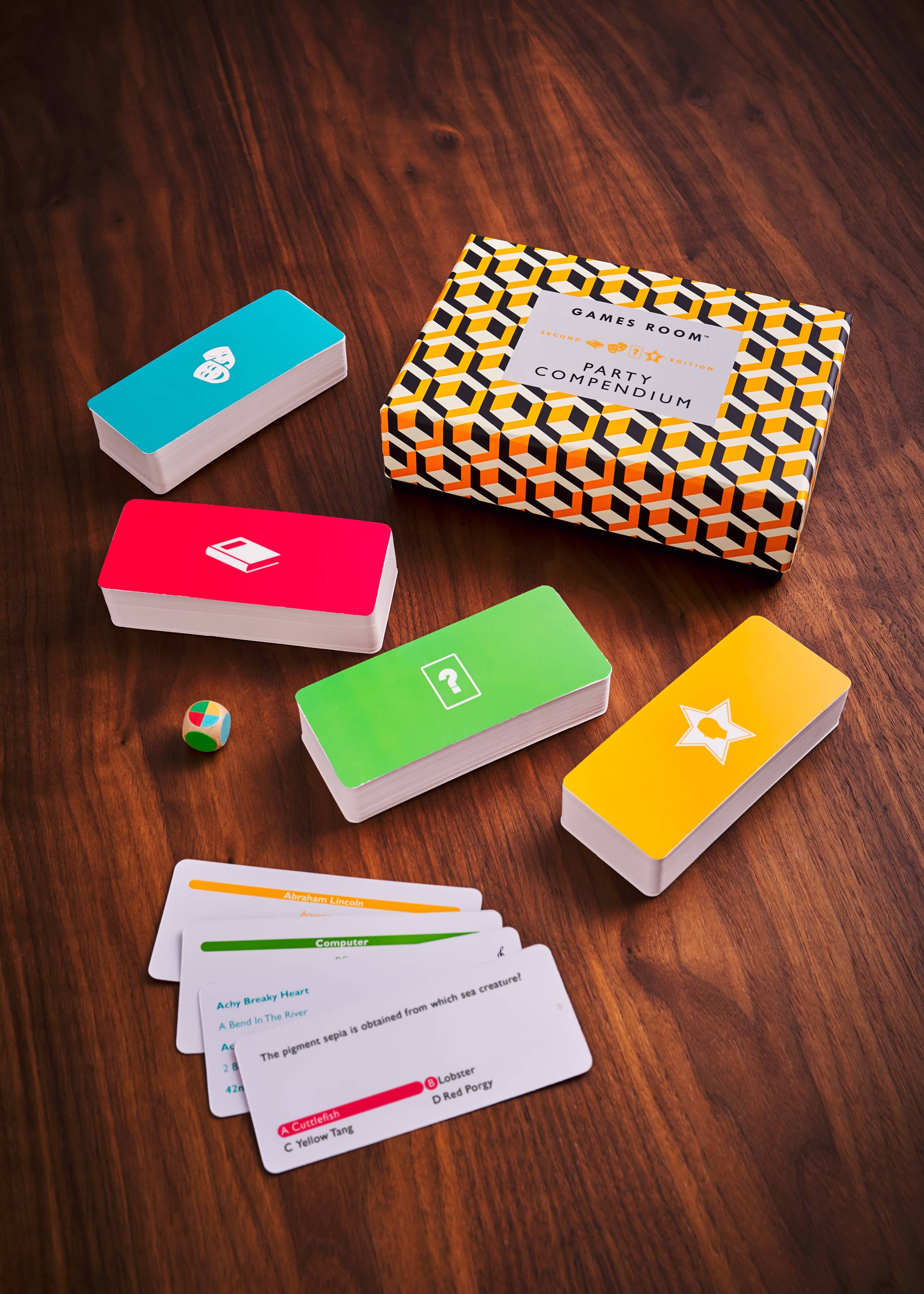 Chronicle Books - Wholesale Board Game - Party Compendium3