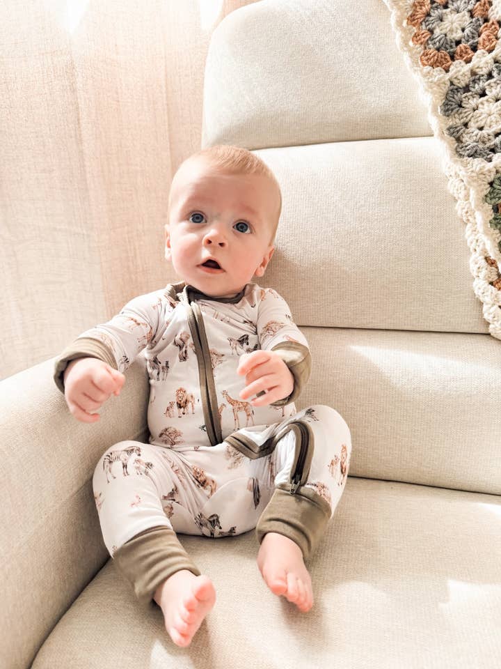 Safari Bambou Zippy pour la vente par Lovely Littles