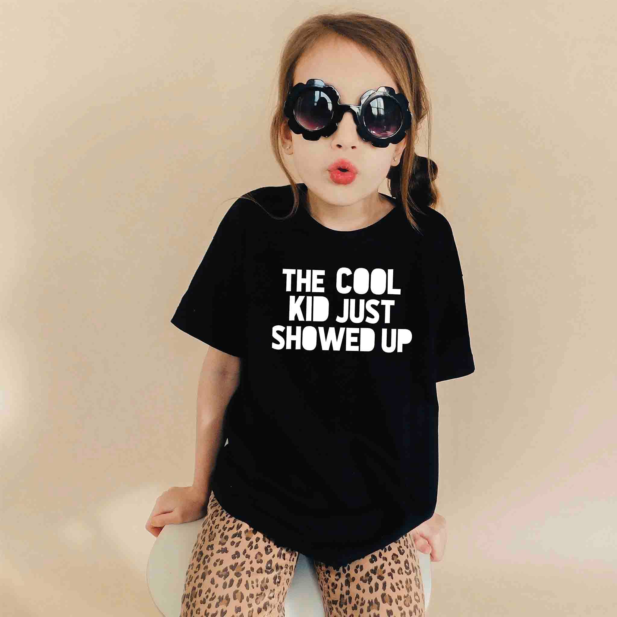Lottie & Lysh - Wholesale Screen-printed t-shirt – Kids - The Cool Kid Just Showed Up Printed Slogan T-shirt (black)