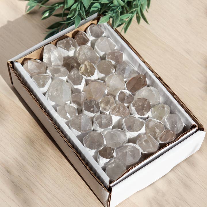 Clear Quartz Points Flat - Gemstone Flats for wholesale by Natures Artifacts Inc