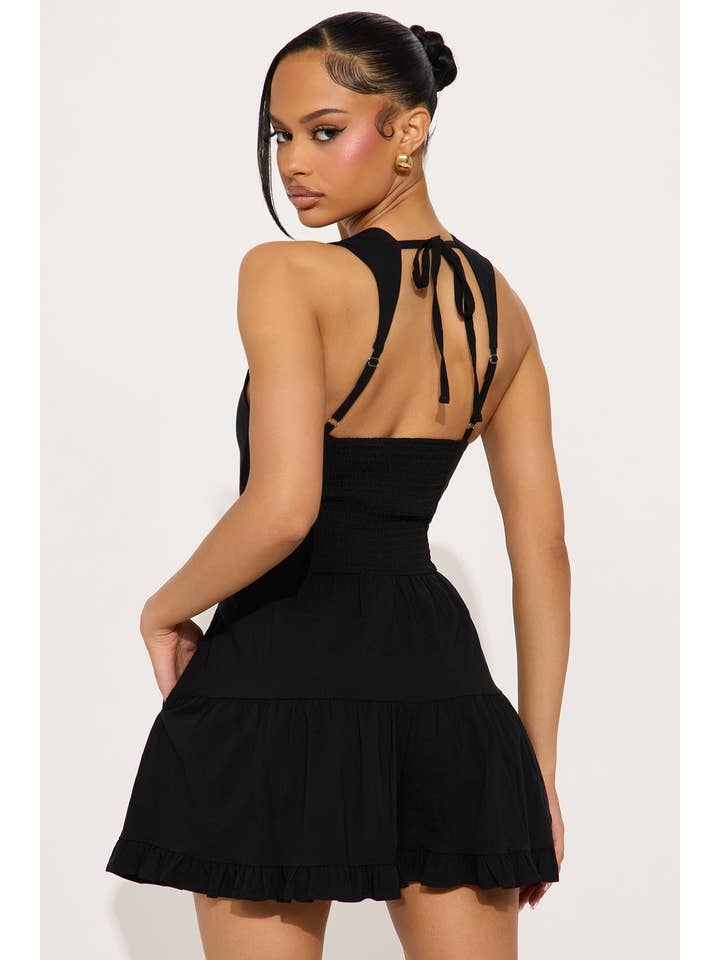 5besties inc – wholesale Byxdress - Dam – Smockad romper med volanger i lager på ryggen6