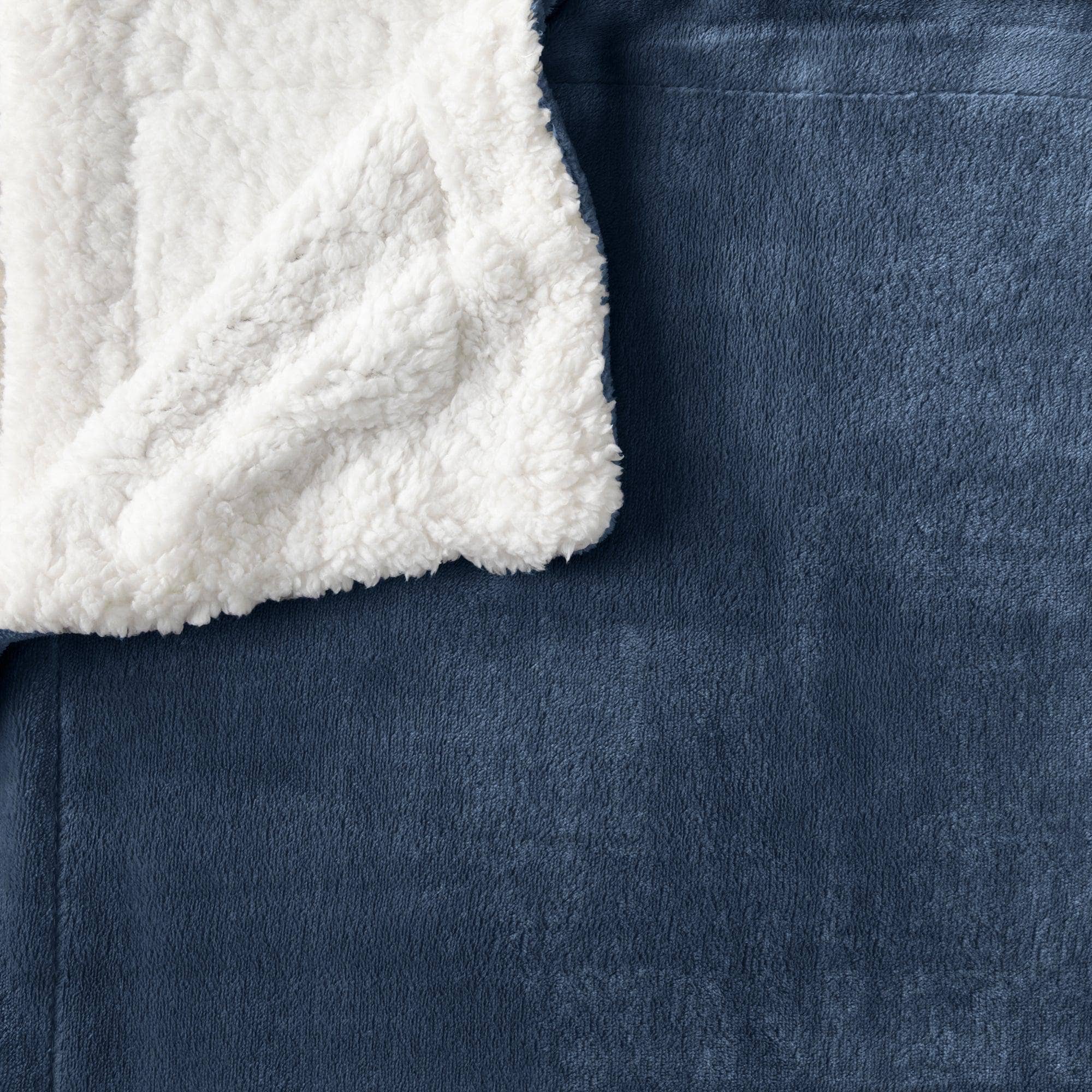 BH Collective - Wholesale Bedding Blanket - Bed Blanket - Velvet Plush & Sherpa Reverse - Kinsley64