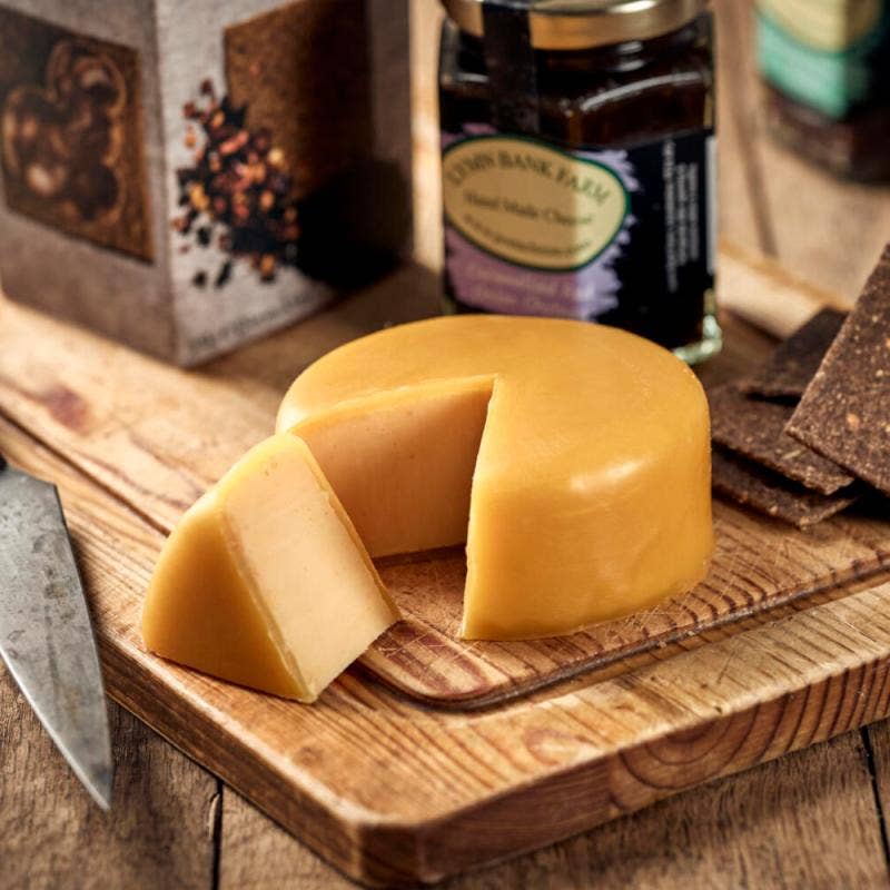 The Mouse House Cheese Company – wholesale Cheese – Smoked 200g Truckle1