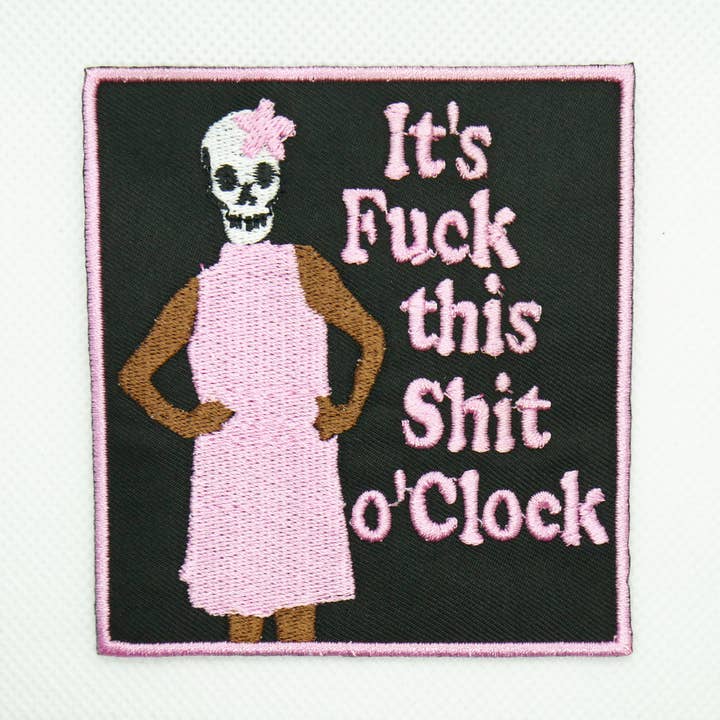 Écusson thermocollant Sassy Skeleton pour la vente par Junkyard Witch