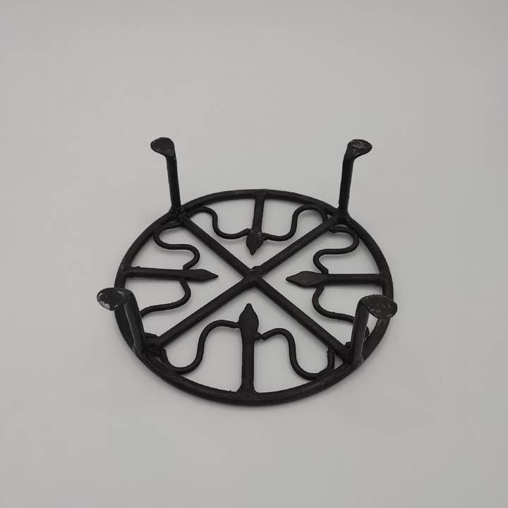 Asia West - Vendita all'ingrosso Portavasi - Supporti per piante rotondi in ferro battuto7