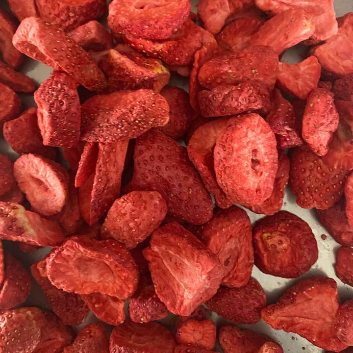 CC’s Candy Factory - Wholesale Dried/dehydrated fruit - Freeze Dried Strawberries | Freeze Dried Fruit1