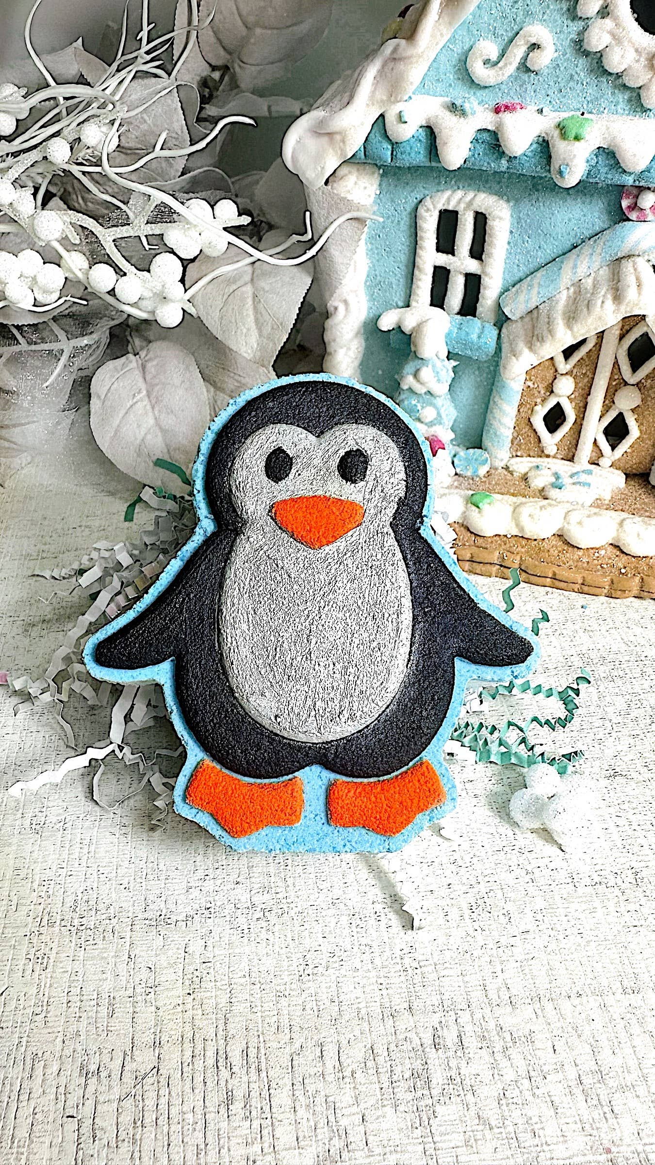 Mandatory Me Time - Wholesale Bath Bomb/Fizz - Chilly Billy Penguin Bath Bomb | Winter Christmas Seasonal0