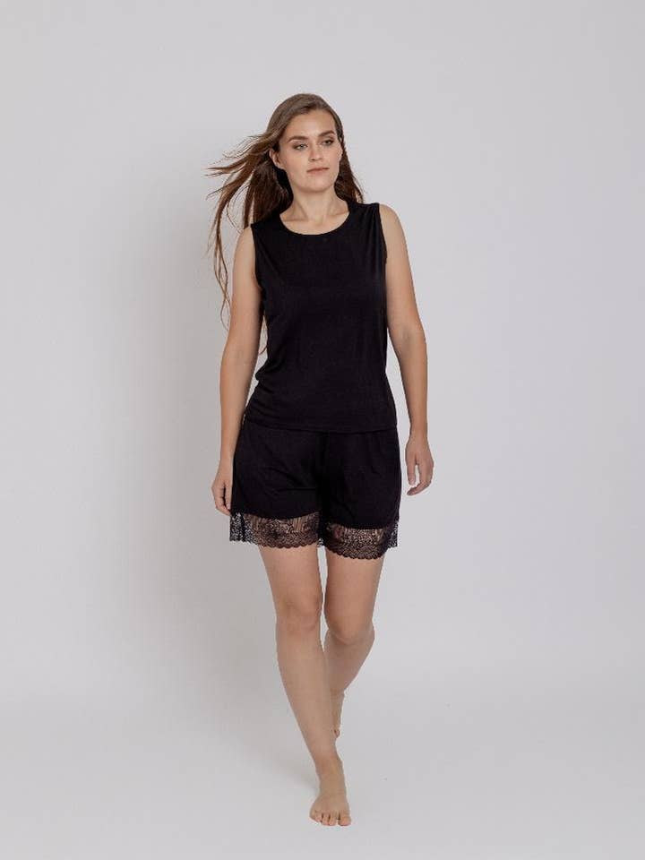 Soft Dreams kort sæt med pyjamashorts og ærmeløs top for engroshandel hos OKKO