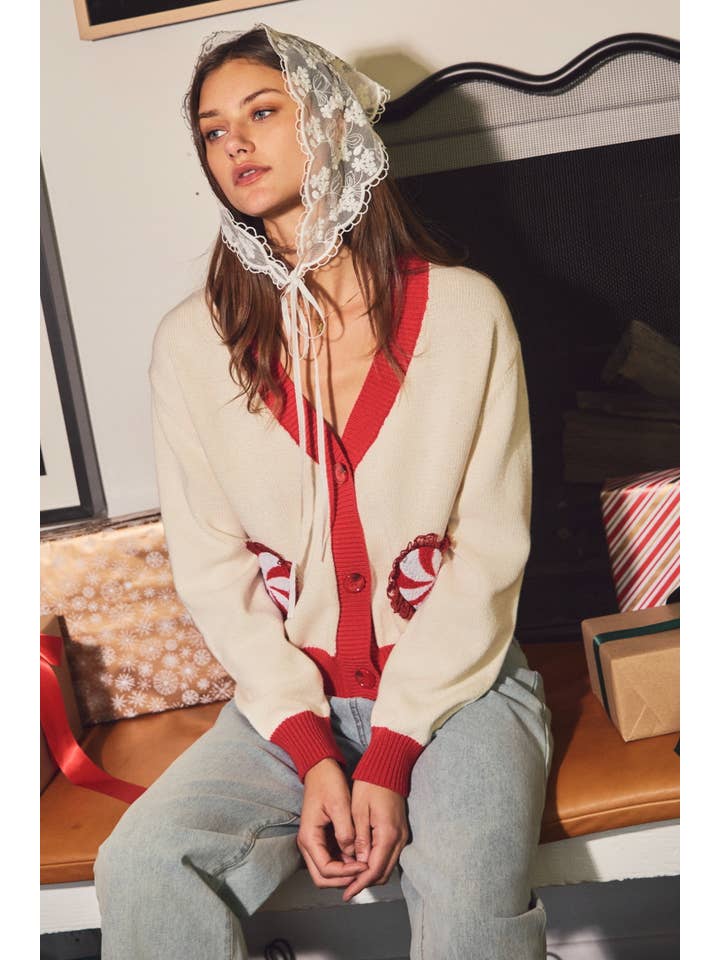 Avorio Multi Cardigan con bottoni e scollo a V in vendita all'ingrosso su Faire4