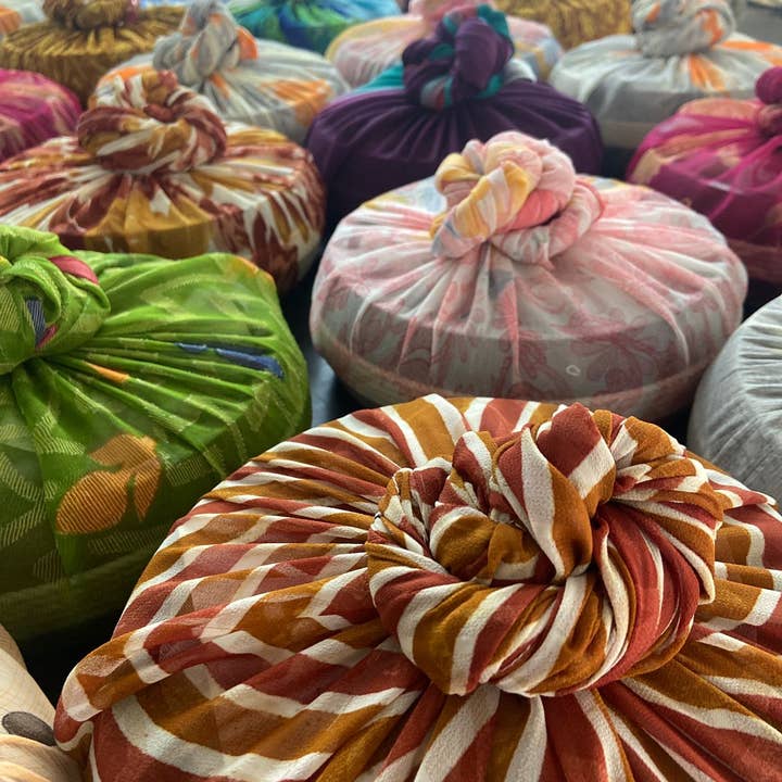 Shakti.ism - Wholesale Flat Wrap - L reusable sari gift wraps, furoshiki 60x60cm, 24x24in10