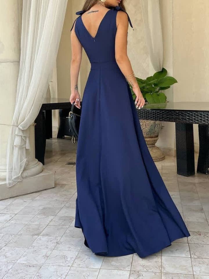 Wholesalesir - Wholesale Dress – Women's - Solid Color V-neck Long Dress3