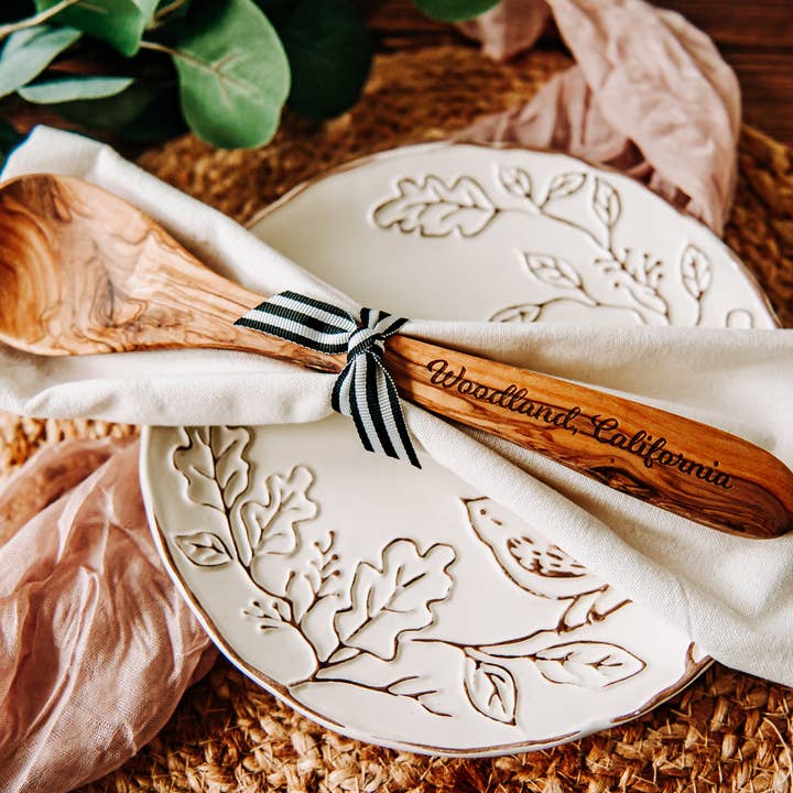 The Lillie Pad - Wholesale Serving Utensil - Custom City Name Olive Wood Serving Spoon & Towel Gift Set