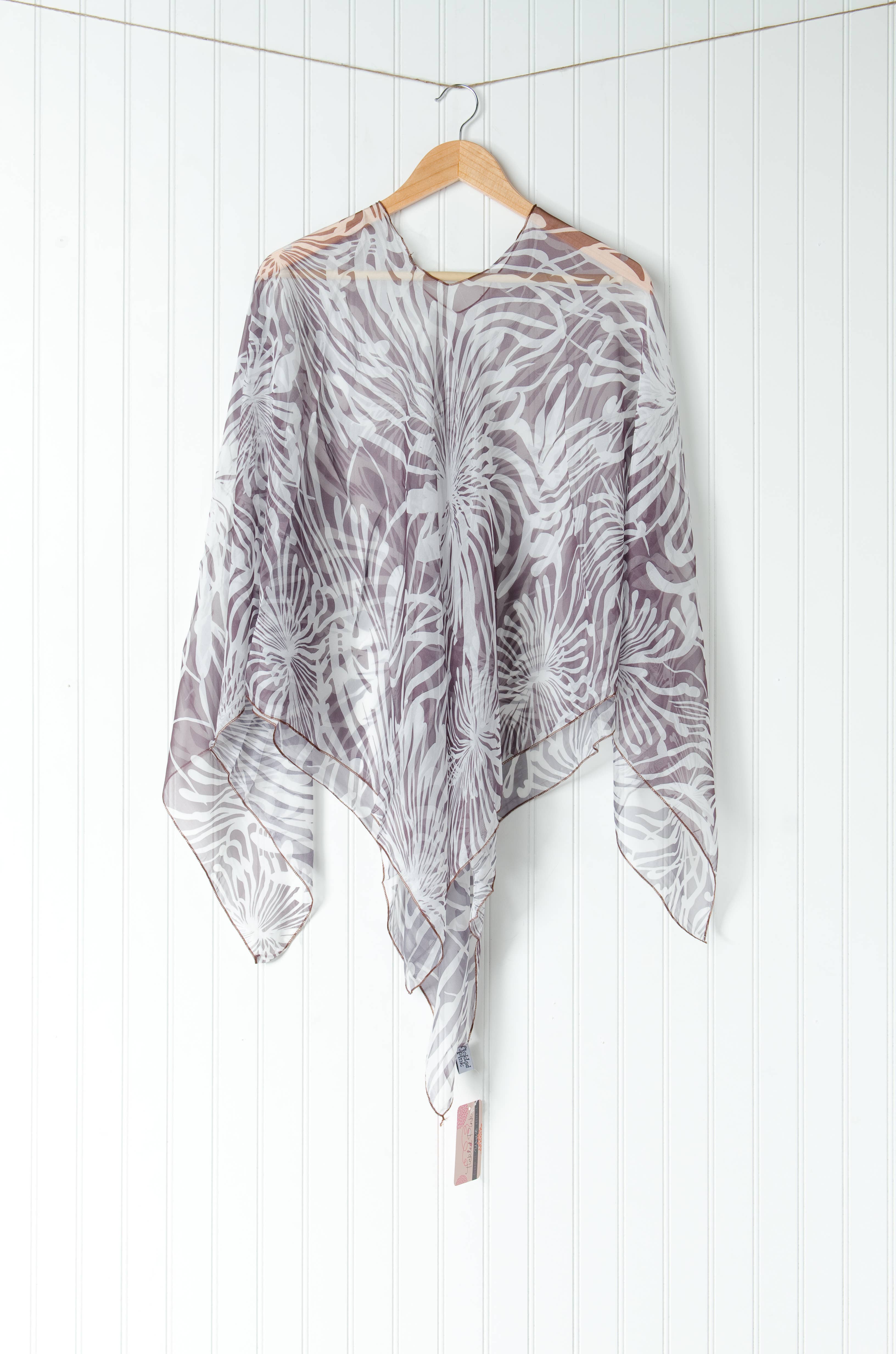 Chloe & Lex - Wholesale Poncho - Women's - Abstract Lightweight Floral Poncho0