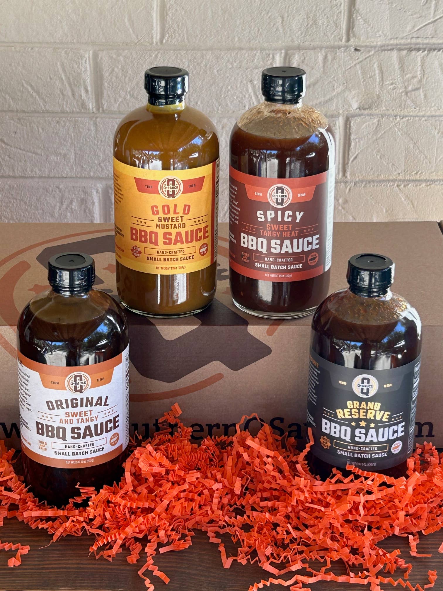 Q Sauce - Wholesale BBQ Sauce - Whole Hog Sauce Gift Box0