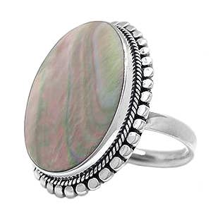 Bague solitaire en argent sterling à coquillage vert pour la vente par SITA