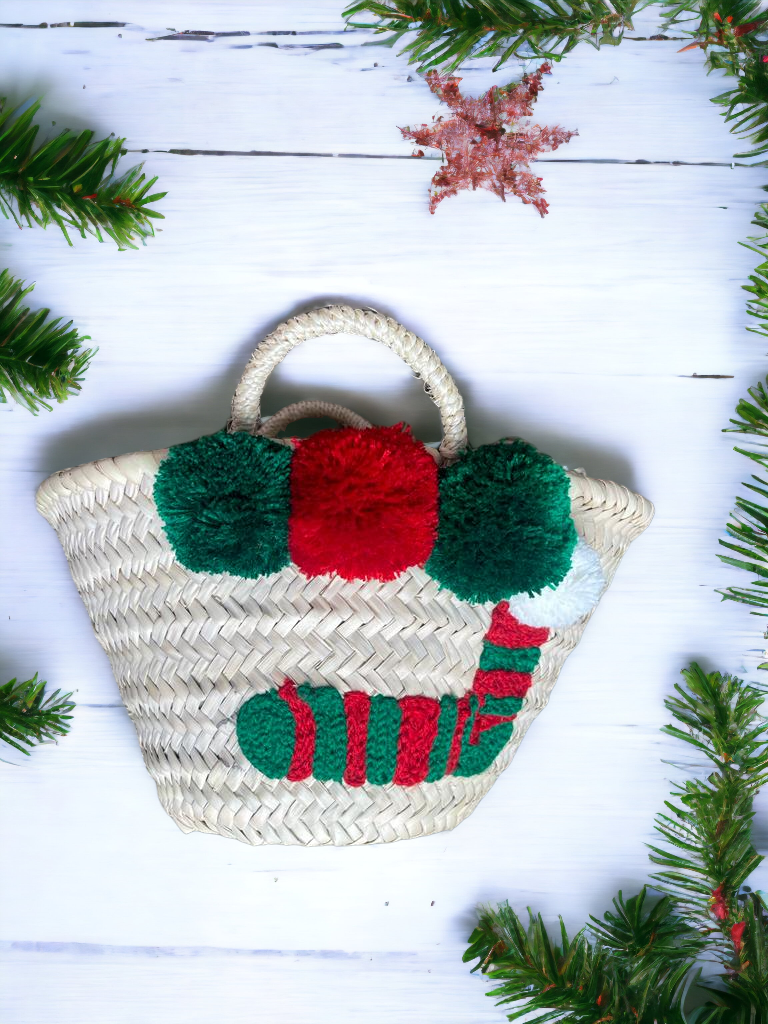 HandmadeBestSeller – wholesale Christmas decoration – Christmas decoration basket, Gift-Worthy Straw Bag7
