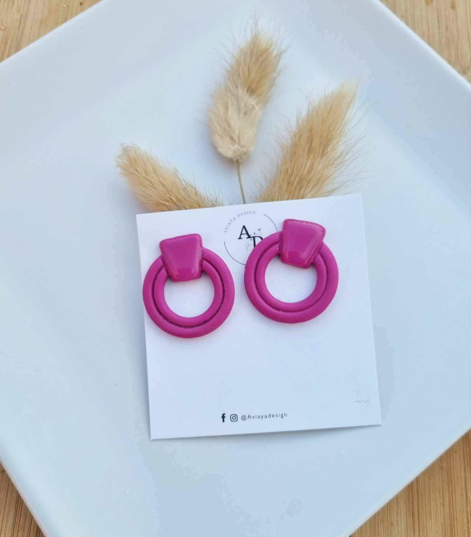 AviayaDesign – wholesale Stud/post earrings – Pink small round studs1