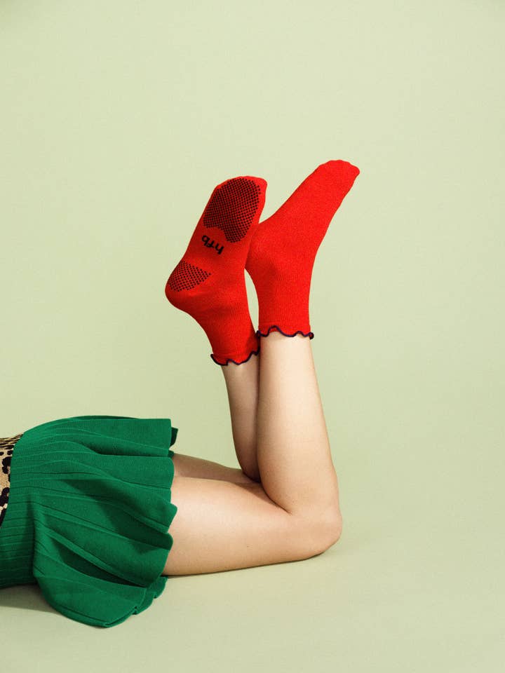 HANSEL FROM BASEL - Wholesale Socks – Unisex - Thermal Ruffle Sporty Grip Crew2