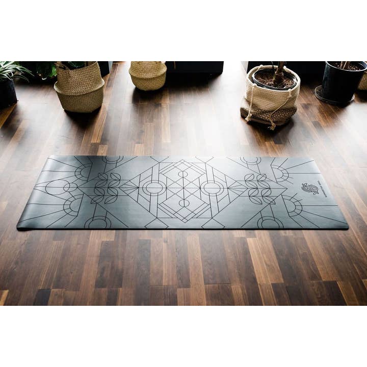 Supported Soul - Wholesale Yoga Mat - Professional Grip Yoga Mat - Deco Alignment (Black)