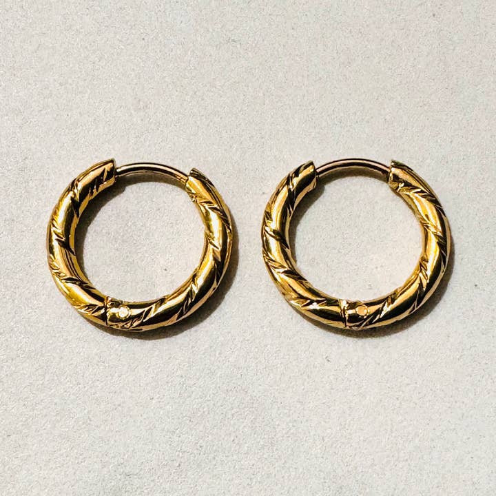 Cassette Barcelona - Wholesale Hoop Earrings - Ray Stainless Steel Hoop Earrings0