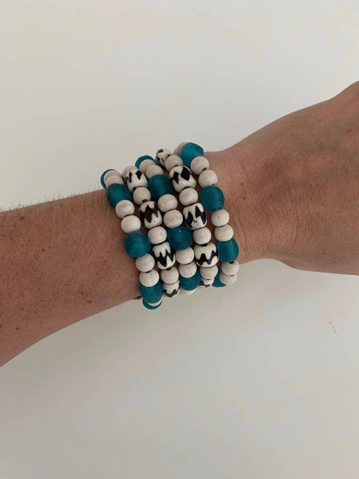 Hueso africano para venta al por mayor de Snaffle Bit Bracelet Company/Plantation Candle Company