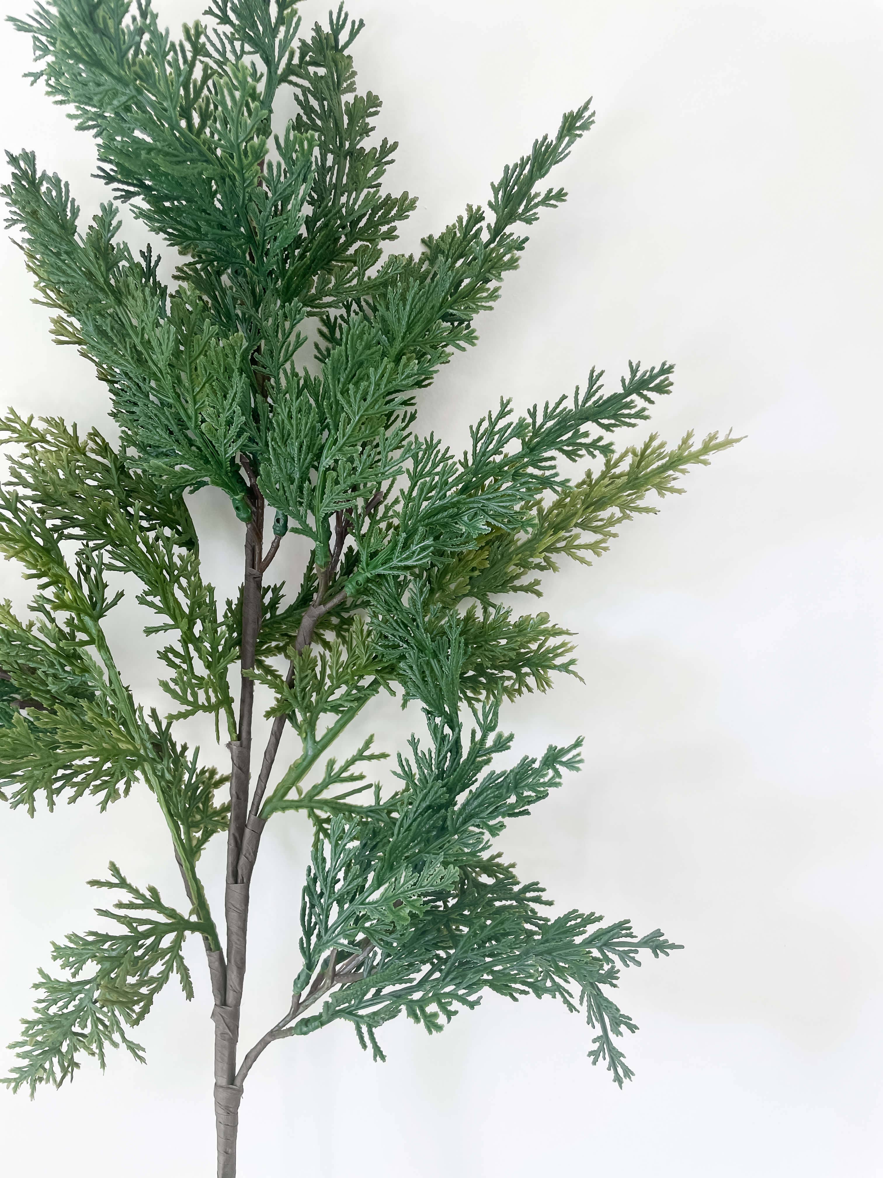 Hycroft Home Decor - Vente Décoration de Noël - Tige de Noël en faux cyprès Real Touch 28"4