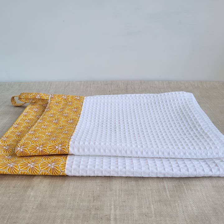 NS par Nathalie SEVE - Wholesale Tea Towel - Honeycomb Kitchen Towels, “Riad” Print2
