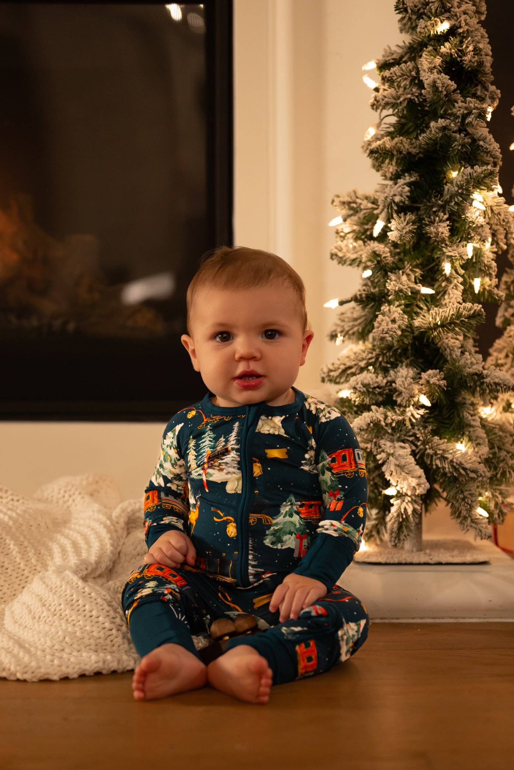 Riley & Rett - Wholesale Jumpsuit - Baby - North Pole Express Convertible Zippee - Restock1